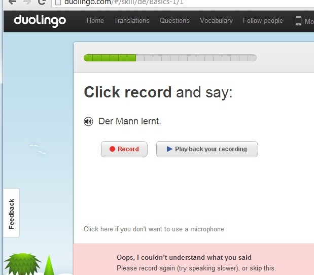 Сервис Duolingo позволяет совмещать изучение языка с краудсорс-переводом интернет-контента.